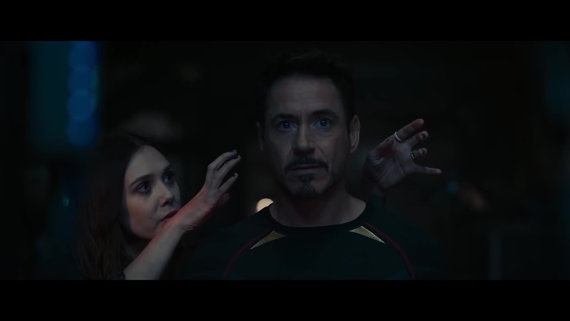 Vingadores | Elizabeth Olsen fala sobre o pesadelo de Tony Stark em Vingadores: Era de Ultron