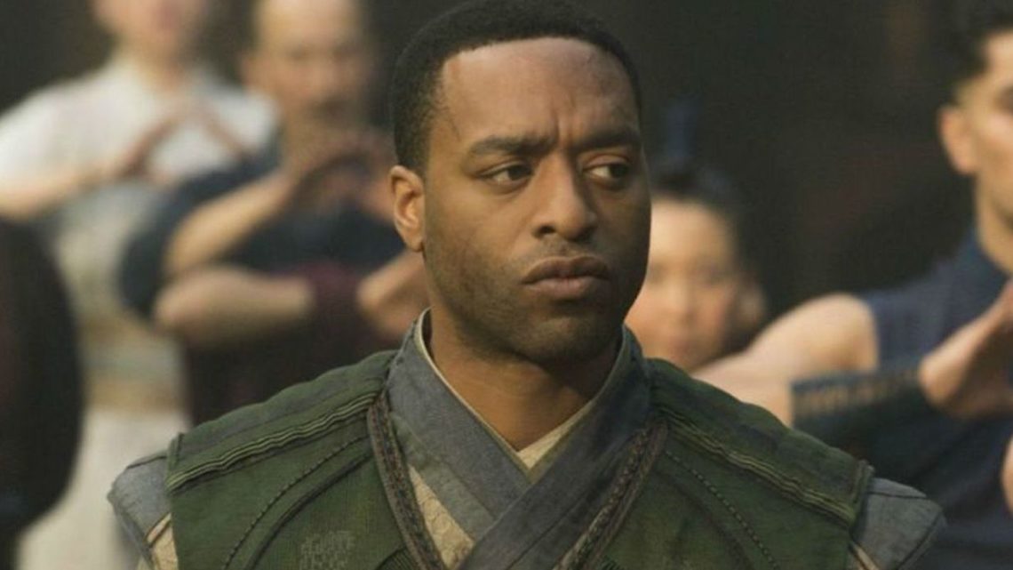 Chiwetel Ejiofor vai retornar como Barão Mordo em ‘Doutor Estranho: No Multiverso da Loucura’