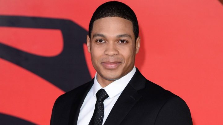 Ray Fisher diz que recebeu ligação do Walter Hamada após expor abusos no set de ‘Liga da Justiça’