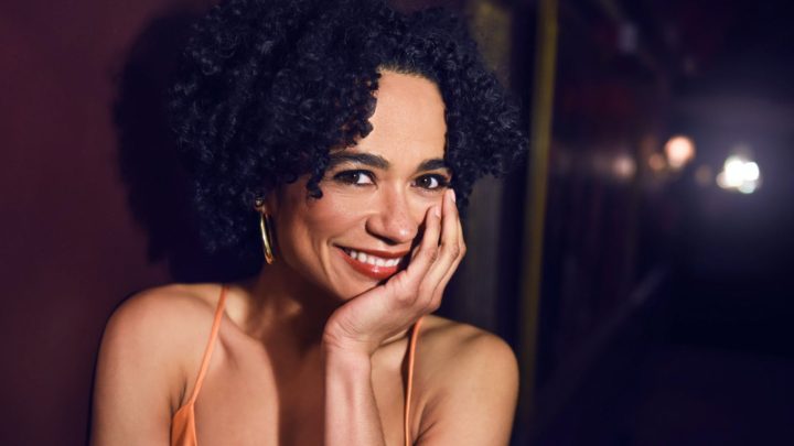 Lauren Ridloff diz que está emocionada por interpretar a primeira personagem surda do MCU